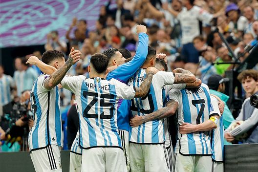 (Getty Images) Mondiali, Messi e Alvarez devastano la Croazia: l’Argentina è in finale- immagine 2