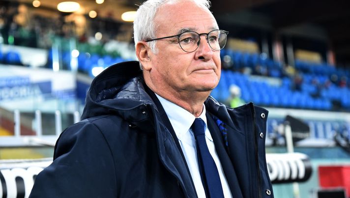 GENOA, ITALY - NOVEMBER 1: Claudio Ranieri head coach of UC Sampdoria during the Serie A match between UC Sampdoria and Genoa CFC at Stadio Luigi Ferraris on November 1, 2020 in Genoa, Italy. (Photo by Paolo Rattini/Getty Images) GENOA, ITALY - NOVEMBER 1: Claudio Ranieri head coach of UC Sampdoria during the Serie A match between UC Sampdoria and Genoa CFC at Stadio Luigi Ferraris on November 1, 2020 in Genoa, Italy. (Photo by Paolo Rattini/Getty Images)