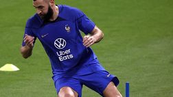 Benzema, scintille con Deschamps: sui social l’emoticon del pagliaccio