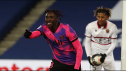 PSG, il club parigino ancora colpito dal Coronavirus: positivo Moise Kean, a rischio per il Barcellona. I dettagli