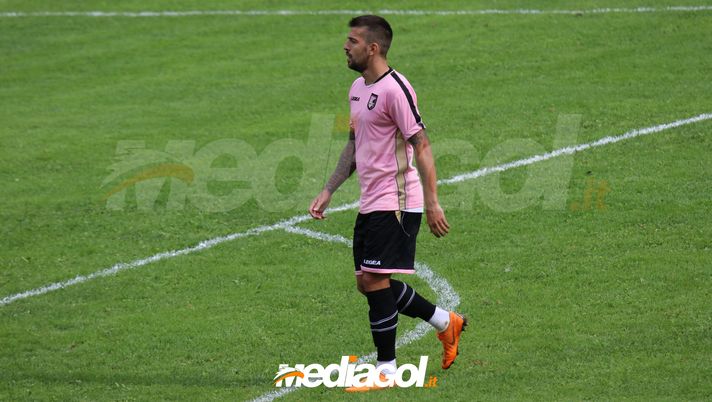 Palermo-Cosenza 0-0: sbadigli al &#8220;Barbera&#8221;, rosa lenti e svagati. Calabresi vicini al vantaggio. Commento primo tempo 