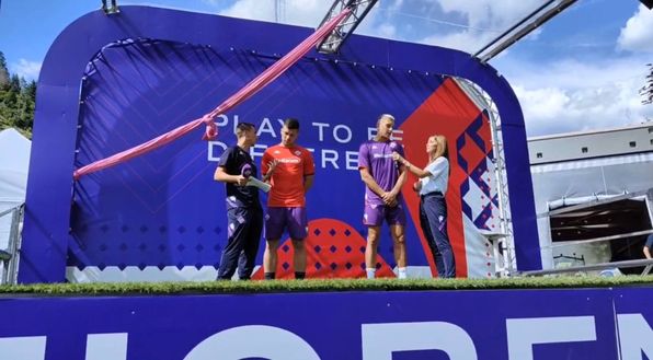 Fiorentina LIVE Moena 2022. Giorno 2: allenamento finito, scintille Nico-Sottil - immagine 6