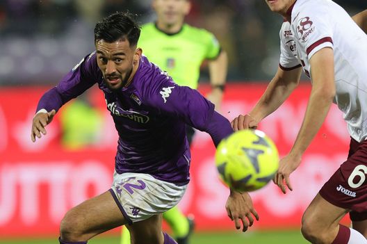 FLORENCE, ITALY - JANUARY 21: Nicolas Ivan Gonzalez of ACF Fiorentina in action during the Serie A match between ACF Fiorentina and Torino FC at Stadio Artemio Franchi on January 21, 2023 in Florence, Italy. (Photo by Gabriele Maltinti/Getty Images) Nico Gonzalez