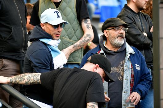 Roma-Lazio, l’ex biancoceleste Radu dà scandalo: in curva col simbolo delle SS- immagine 2