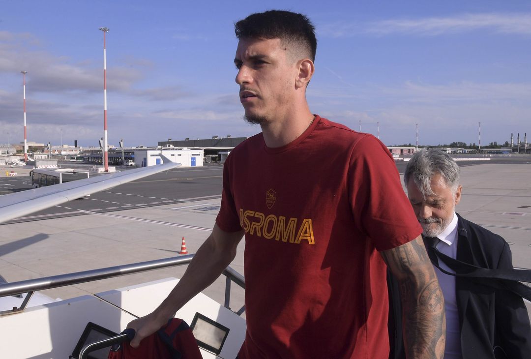 La Roma in partenza per Milano: domani la sfida con l’Inter – FOTO GALLERY - immagine 19