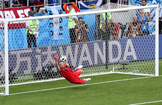 (Photo by Clive Rose/Getty Images) (Photo by Clive Rose/Getty Images)