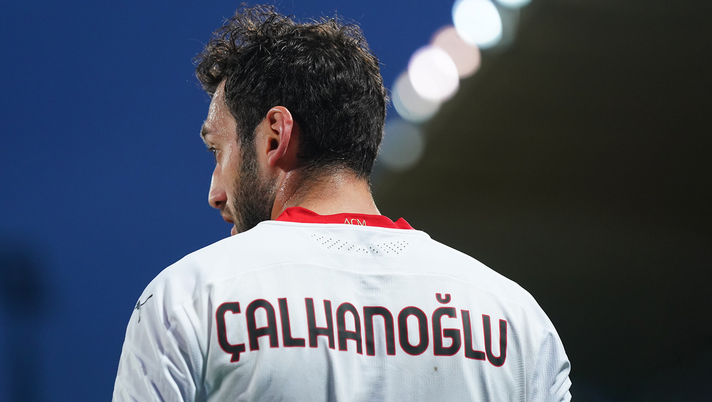 Calhanoglu, centrocampista AC Milan 