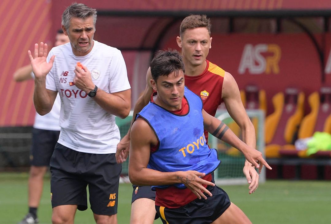 Trigoria, Roma in campo per la rifinitura in vista dell’Udinese – FOTO GALLERY - immagine 14