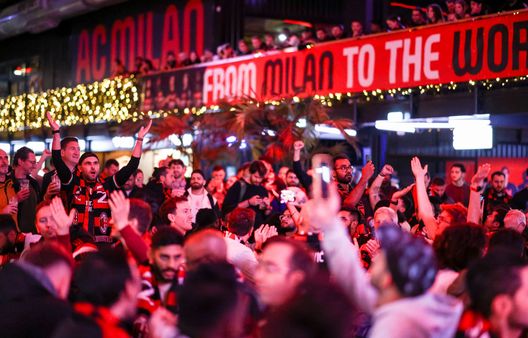 LONDON, ENGLAND - OCTOBER 04: During the AC Milan fan event at BOXPARK Wembley on October 04, 2022 in London, England. (Photo by AC Milan/AC Milan via Getty Images) LONDON, ENGLAND - OCTOBER 04: During the AC Milan fan event at BOXPARK Wembley on October 04, 2022 in London, England. (Photo by AC Milan/AC Milan via Getty Images)