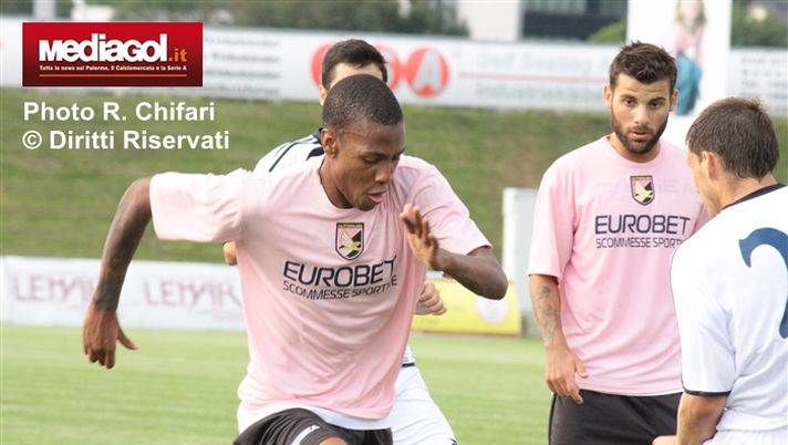 Mercato: Abel Hernandez rivelazione in Championship, possibile interessamento dell’Arsenal?  Mercato: Abel Hernandez rivelazione in Championship, possibile interessamento dell’Arsenal?