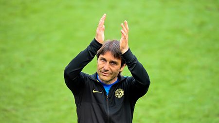 MILAN, ITALY - MAY 23: Coach Antonio Conte of FC Internazionale  during the Serie A match between FC Internazionale Milano and Udinese Calcio at Stadio Giuseppe Meazza on May 23, 2021 in Milan, Italy. Sporting stadiums around Italy remain under strict restrictions due to the Coronavirus Pandemic as Government social distancing laws prohibit fans inside venues resulting in games being played behind closed doors (Photo by Mattia Ozbot/Getty Images)