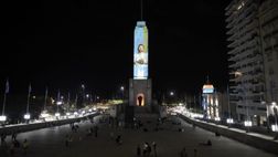 Argentina-Brasile, l’immagine di Messi proiettata sul monumento di Rosario