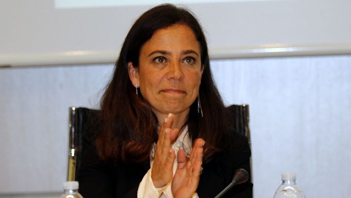 FLORENCE, ITALY - MAY 18: Rosella Sensi ( coordinator of the federal commission for the development of women's football ) during an Italian Football Federation seminar at Coverciano on May 18, 2015 in Florence, Italy. (Photo by Gabriele Maltinti/Getty Images) Rosella Sensi: “Perrotta risolveva sfide come Roma-Inter” - immagine 1