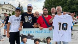 FOTO Il Napoli club di Poggiomarino mostra un bellissimo cartonato dedicato a Magica