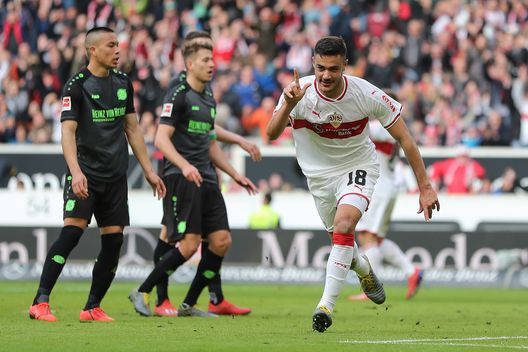STUTTGART, GERMANY - MARCH 03: Ozan Kabak of VfB Stuttgart celebrates  after scoring his team`s third goal during the Bundesliga match between VfB Stuttgart and Hannover 96 at Mercedes-Benz Arena on March 3, 2019 in Stuttgart, Germany. (Photo by Christian Kaspar-Bartke/Bongarts/Getty Images) 