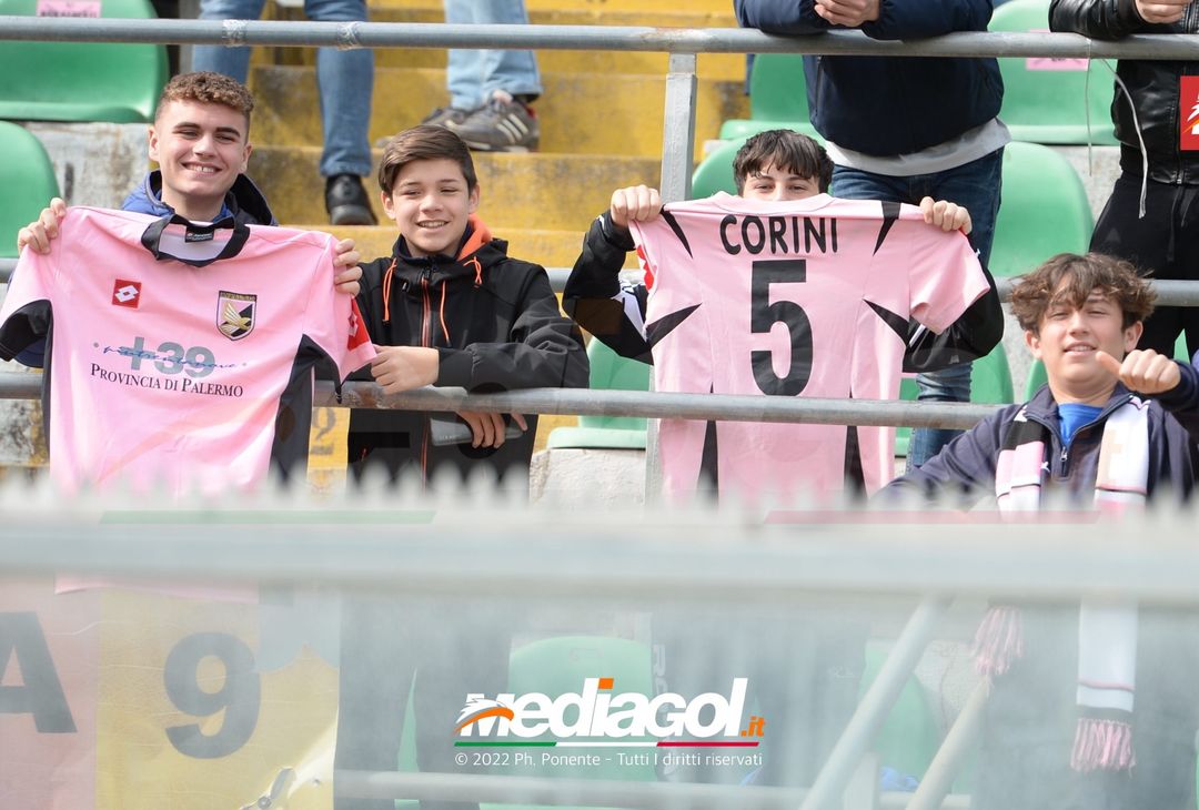 FOTO, i tifosi allo stadio per Palermo – Fidelis Andria 1-1 (Gallery) - immagine 51