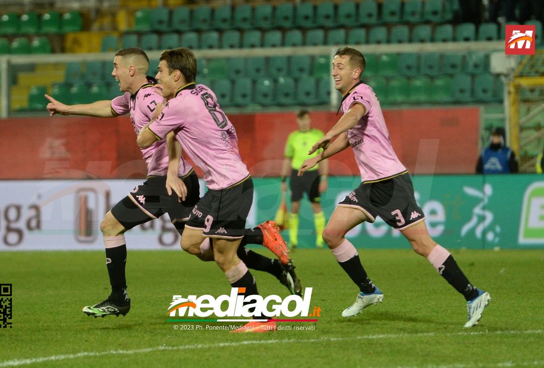 FOTO Palermo-Bari 1-0, 21ª giornata Serie B 2022-2023 (Gallery) - immagine 41