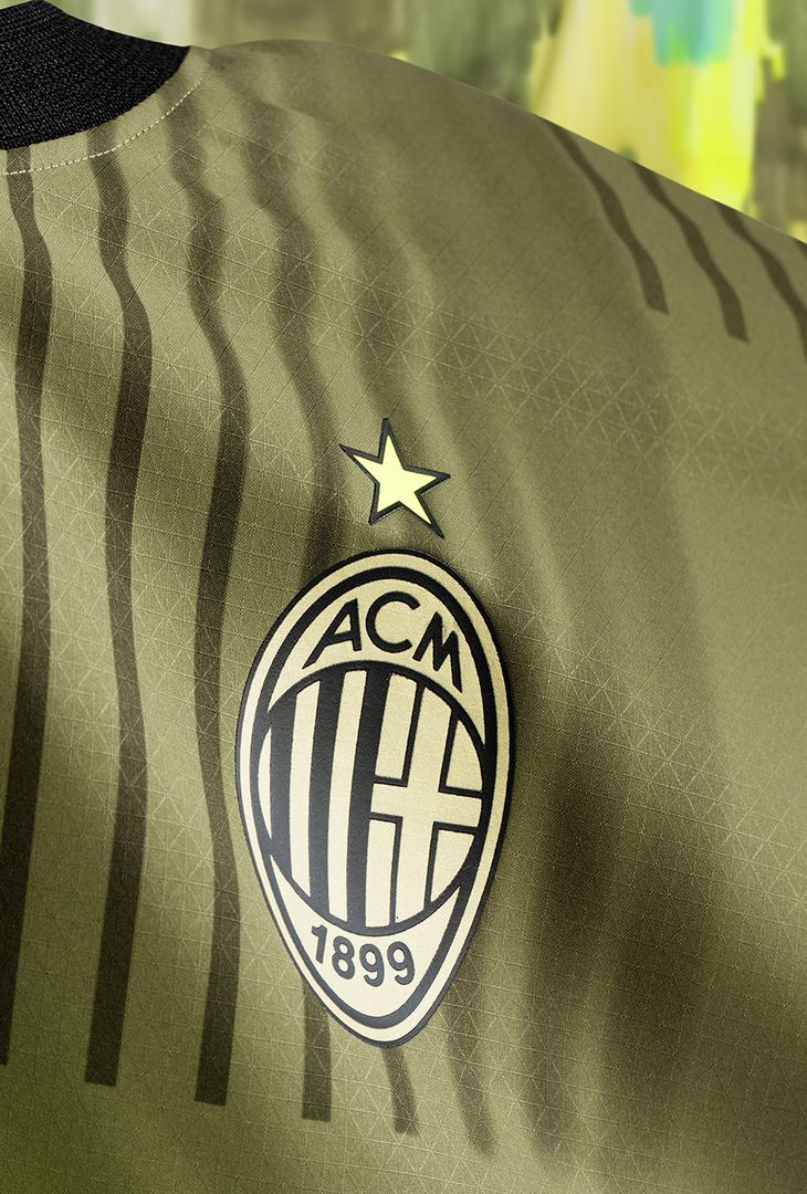 PUMA e AC Milan lanciano la nuova terza maglia 2022-2023 | FOTO - immagine 4