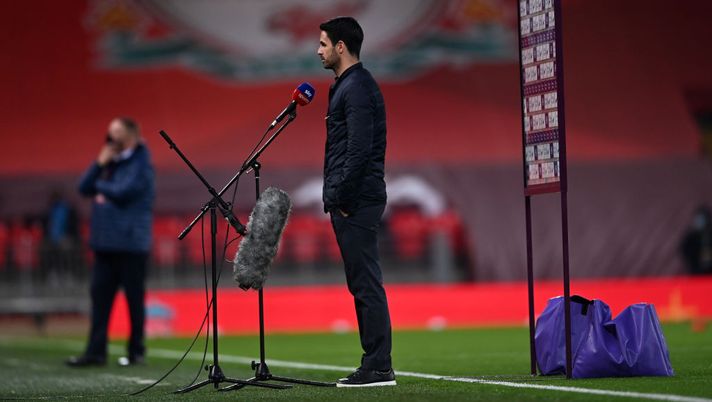 LIVERPOOL, ENGLAND - SEPTEMBER 28: Mikel Arteta, Manager of Arsenal is interviewed by Sky Sports prior to the Premier League match between Liverpool and Arsenal at Anfield on September 28, 2020 in Liverpool, England. Sporting stadiums around the UK remain under strict restrictions due to the Coronavirus Pandemic as Government social distancing laws prohibit fans inside venues resulting in games being played behind closed doors. (Photo by Laurence Griffiths/Getty Images) LIVERPOOL, ENGLAND - SEPTEMBER 28: Mikel Arteta, Manager of Arsenal is interviewed by Sky Sports prior to the Premier League match between Liverpool and Arsenal at Anfield on September 28, 2020 in Liverpool, England. Sporting stadiums around the UK remain under strict restrictions due to the Coronavirus Pandemic as Government social distancing laws prohibit fans inside venues resulting in games being played behind closed doors. (Photo by Laurence Griffiths/Getty Images)