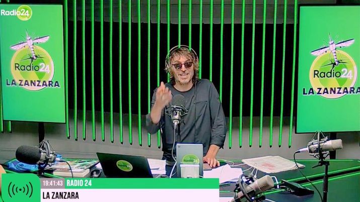 Cruciani e Mughini insultarono prof, arrivano scuse e premi per le migliori tesi - immagine 1