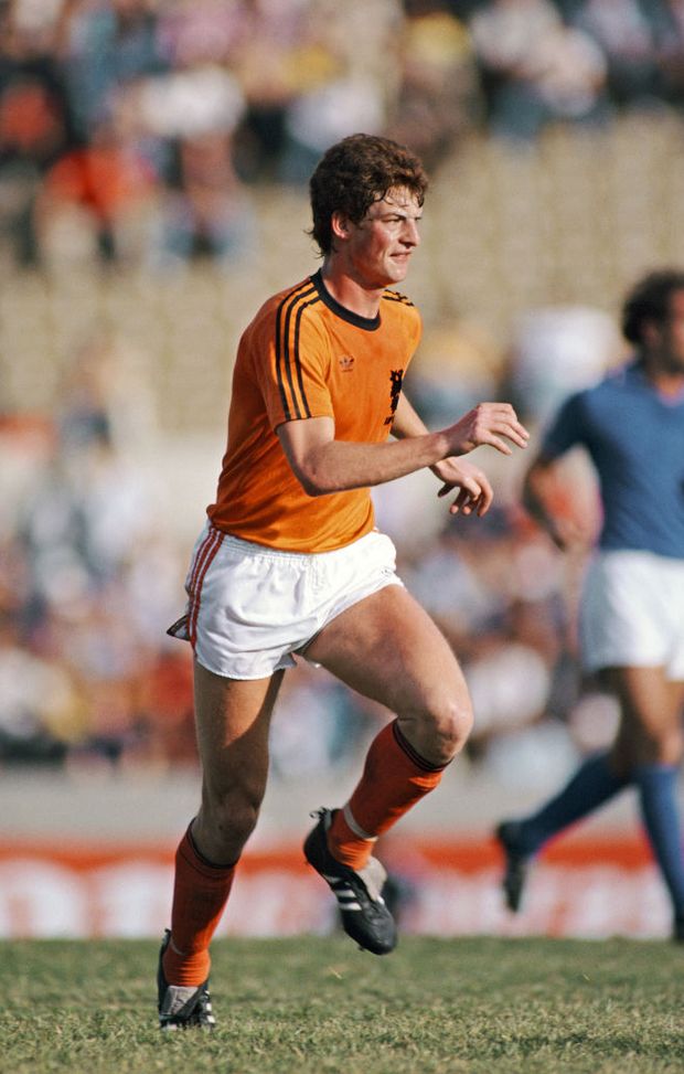 Netherlands player Ernstus Brandts in action during an International match against Italy in Montevideo on January 6, 1981 in Montevideo, Uruguay. (Photo Allsport/Getty Images) Netherlands player Ernstus Brandts in action during an International match against Italy in Montevideo on January 6, 1981 in Montevideo, Uruguay. (Photo Allsport/Getty Images)