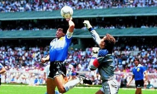 Argentina-Inghilterra, l’arbitro Bennacer: “Mano de Dios colpa del guardalinee”- immagine 2