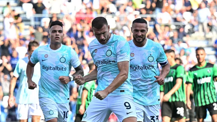 Inter, 100 gol in Serie A per Dzeko: è il terzo più anziano di sempre a riuscirci - immagine 1
