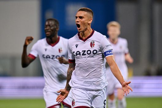 REGGIO NELL'EMILIA, ITALY - MAY 08: Nicolas Dominguez of Bologna FC celebrates after scoring the team's second goal during the Serie A match between US Sassuolo and Bologna FC at Mapei Stadium - Citta' del Tricolore on May 08, 2023 in Reggio nell'Emilia, Italy. (Photo by Alessandro Sabattini/Getty Images) Fiorentina, pronto un nome per il dopo Amrabat. Ecco chi è- immagine 2