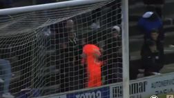 VIDEO / Portiere espulso e denunciato: aveva risposto a insulti razzisti