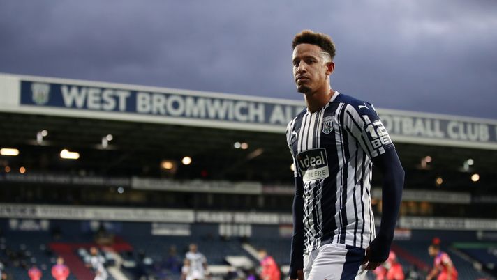 WEST BROMWICH, ENGLAND - SEPTEMBER 26: Callum Robinson of West Bromwich Albion looks on during the Premier League match between West Bromwich Albion and Chelsea at The Hawthorns on September 26, 2020 in West Bromwich, England. Sporting stadiums around the UK remain under strict restrictions due to the Coronavirus Pandemic as Government social distancing laws prohibit fans inside venues resulting in games being played behind closed doors. (Photo by Nick Potts - Pool/Getty Images) WEST BROMWICH, ENGLAND - SEPTEMBER 26: Callum Robinson of West Bromwich Albion looks on during the Premier League match between West Bromwich Albion and Chelsea at The Hawthorns on September 26, 2020 in West Bromwich, England. Sporting stadiums around the UK remain under strict restrictions due to the Coronavirus Pandemic as Government social distancing laws prohibit fans inside venues resulting in games being played behind closed doors. (Photo by Nick Potts - Pool/Getty Images)