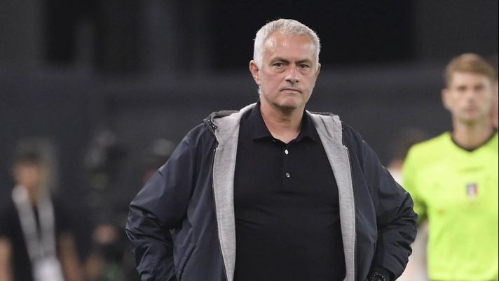 Ora tocca a Mourinho. Cambi, rientri e psicologia: così la Roma può risorgere - immagine 1