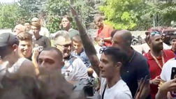 VIDEO FCIN1908 / Visite per Lukaku, tifosi dell’Inter scatenati: cori contro la Juve