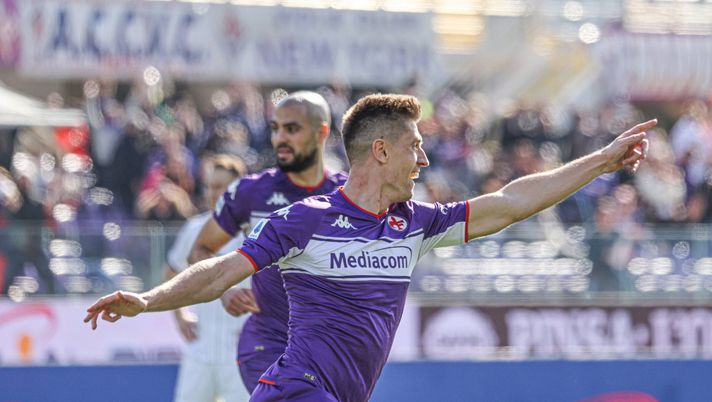 GERMOGLI PH: 19 FEBBRAIO 2022 FIRENZE STADIO ARTEMIO FRANCHI CAMPIONATO SERIE A TIM FIORENTINA VS ATALANTA NELLA FOTO GOL ESULTANZA PIATEK Vitale: “Non avevo dubbi su Italiano. Contento per Piatek, Nico determinante” - immagine 1