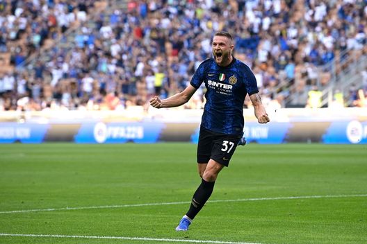 Skriniar, esame di laurea superato: è al top in Europa. Inter, veloce: ora rinnovo e fascia- immagine 3