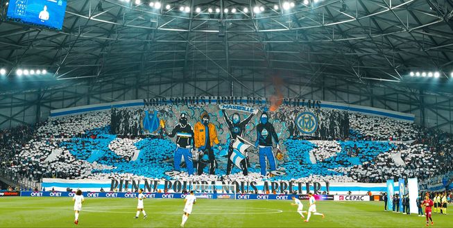 Fuochi d’artificio non solo nel derby con il PSG: Marsiglia multato…lo stadio prende fuoco- immagine 2