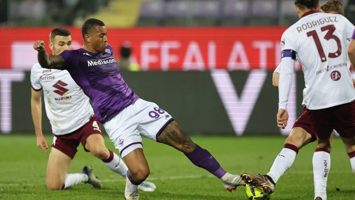 GERMOGLI PH: 1 FEBBRAIO 2023 FIRENZE STADIO ARTEMIO FRANCHI COPPA ITALIA FIORENTINA VS TORINO NELLA FOTO IGOR Igor festeggia 3 anni in Viola: “Un sogno che si avvera. È un grande club” - immagine 1
