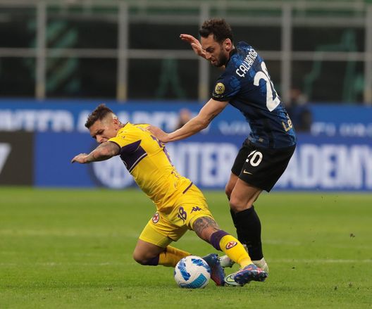 Torreira motorino viola, tra garra e record di gol. E il dente diventa un meme- immagine 2