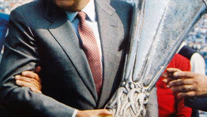 Napoli: l’ex presidente Ferlaino condannato a 5 mesi di carcere Napoli: l’ex presidente Ferlaino condannato a 5 mesi di carcere