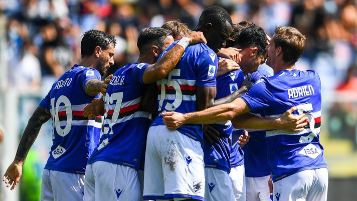 Maya Yoshida Maya Yoshida