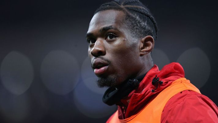 Cologne's Dutch defender Kingsley Ehizibue warms up during the German first division Bundesliga football match between RB Leipzig and FC Cologne in Leipzig, eastern Germany on February 11, 2022. - DFL REGULATIONS PROHIBIT ANY USE OF PHOTOGRAPHS AS IMAGE SEQUENCES AND/OR QUASI-VIDEO (Photo by Ronny Hartmann / AFP) / DFL REGULATIONS PROHIBIT ANY USE OF PHOTOGRAPHS AS IMAGE SEQUENCES AND/OR QUASI-VIDEO (Photo by RONNY HARTMANN/AFP via Getty Images) Sky: “Ehizibue ha accettato l’Udinese, fissata la data delle visite mediche” - immagine 1