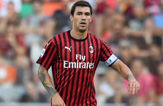 Alessio Romagnoli, difensore e capitano del Milan (credits: GETTY Images) Alessio Romagnoli, difensore e capitano del Milan (credits: GETTY Images)