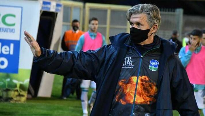 FeralpiSalò, Pavanel: “Se cominci a ragionare e calcolare diventa dura” FeralpiSalò, Pavanel: “Se cominci a ragionare e calcolare diventa dura”