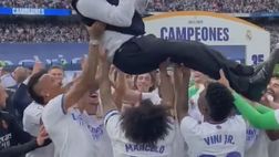 Real Madrid vince la Liga e Ancelotti… vola (VIDEO)