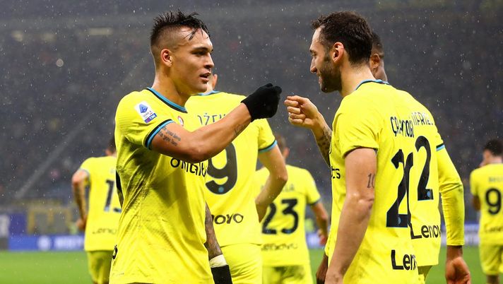 Getty Gol ed esultanza di Lautaro Martinez, la reazione della fidanzata Agustina sugli spalti - immagine 1