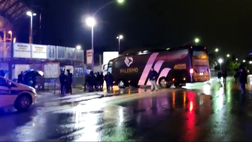 VIDEO Palermo-Monopoli, la squadra arriva al “Barbera”: pochi tifosi ad accoglierla