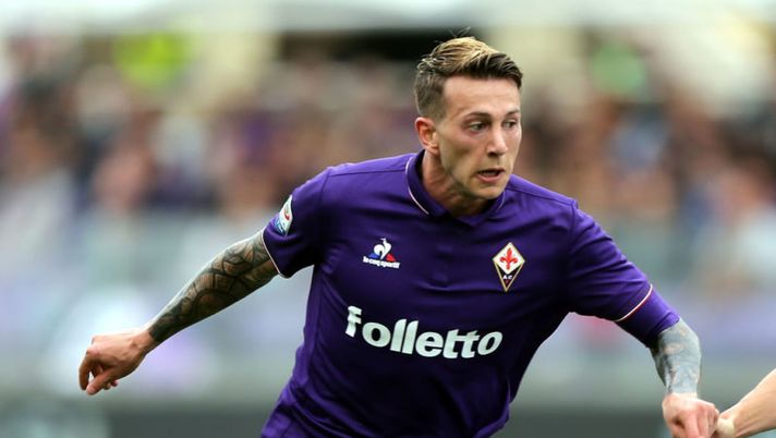 FLORENCE, ITALY - APRIL 15: Federico Bernardeschi of ACF Fiorentina in action during the Serie A match between ACF Fiorentina and Empoli FC at Stadio Artemio Franchi on April 15, 2017 in Florence, Italy. (Photo by Gabriele Maltinti/Getty Images) Bernardeschi, il voto fa discutere. La Gazzetta: “Da 6 per quell’episodio…” - immagine 1