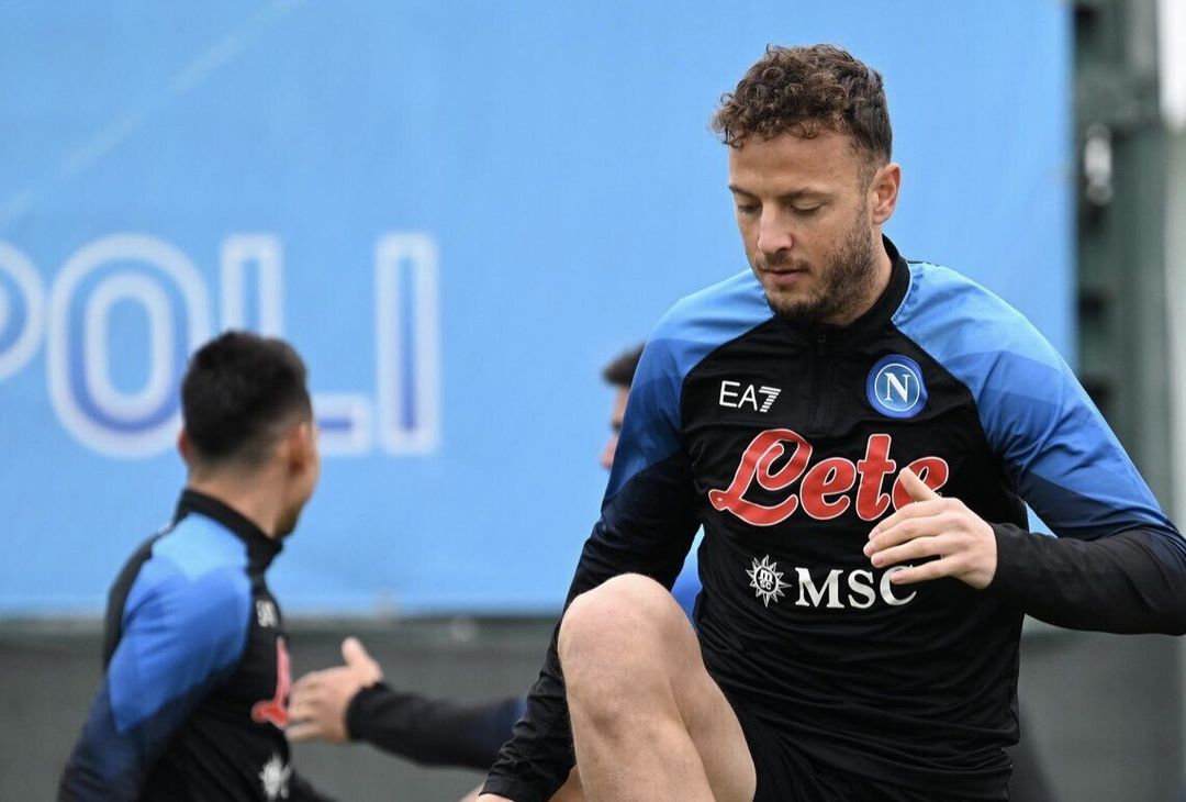 GALLERY Gli scatti della sessione odierna in vista del Milan: Kim e Kvara sorridenti - immagine 5