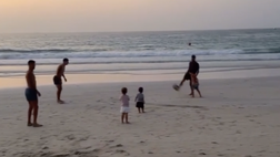 VIDEO – Pellegrini, Mancini e Spinazzola: palleggi al tramonto a Dubai