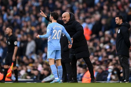 (Photo by Laurence Griffiths/Getty Images) Manchester derby, City: Guardiola “Ho in testa idee ridicole…”- immagine 2