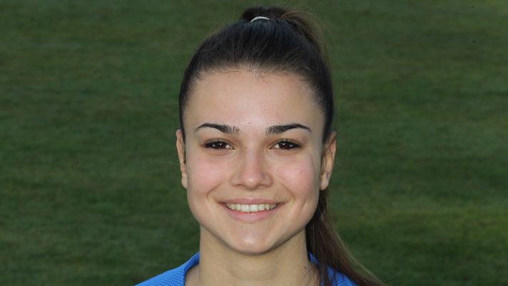 ROME, ITALY - JANUARY 15:  Isabel Cacciamali of Italy poses during the Italy U19 women portrait session on January 15, 2018 in Rome, Italy.  (Photo by Paolo Bruno/Getty Images) 